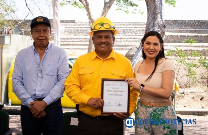 La mandataria colimense dio arranque a la Campaña contra Incendios de Conafor