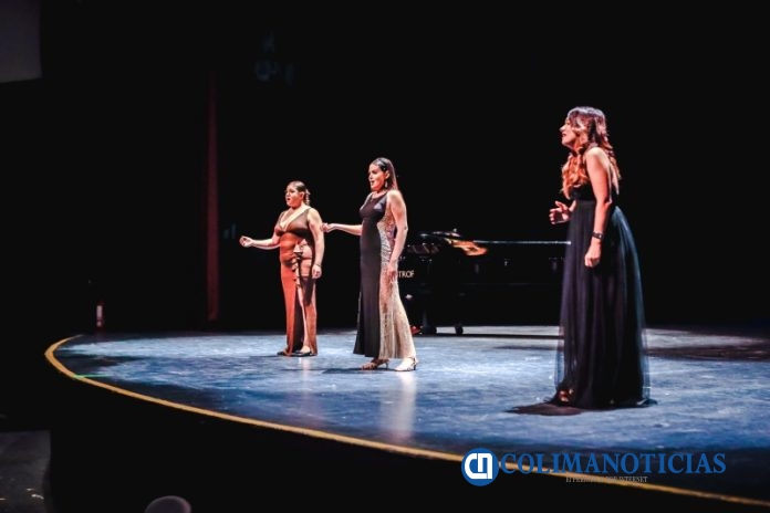 Mujer…es, Tres voces y un corazón, deleitan en el Teatro Universitario_a