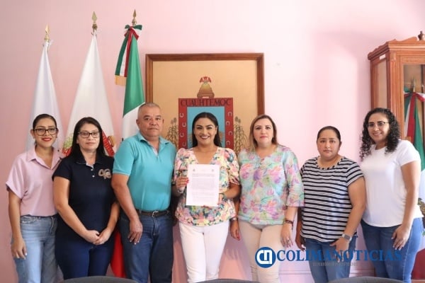 Otorga Gaby Mejía 8% de incremento a sindicalizados