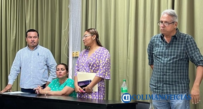 Regidores de Tecomán, molestos porque Elías Lozano no asistió a reunión para tratar tema del nuevo panteón
