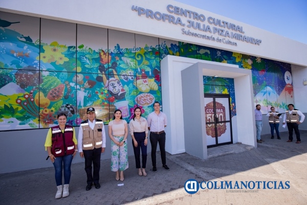 biblioteca 'Julia Piza' entrega de indira