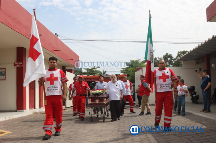 homenaje a Francisco Cervantes en la Cruz Roja