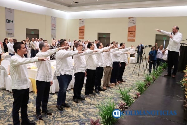Carlos Saucedo Munguía asume dirigencia de Canadevi Colima para 2023-2024