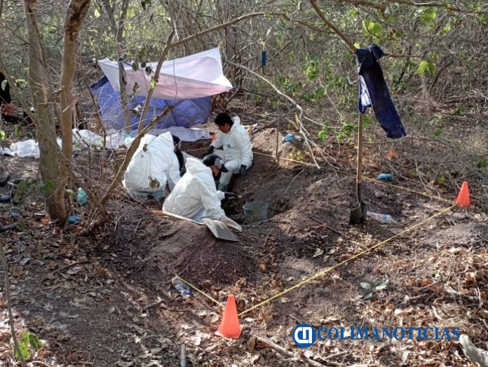 Localizan 10 fosas clandestinas en Tecomán y se recuperan 26 restos 5
