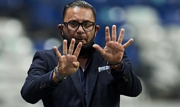 Mohamed, aspira dirigir a la Selección Mexicana