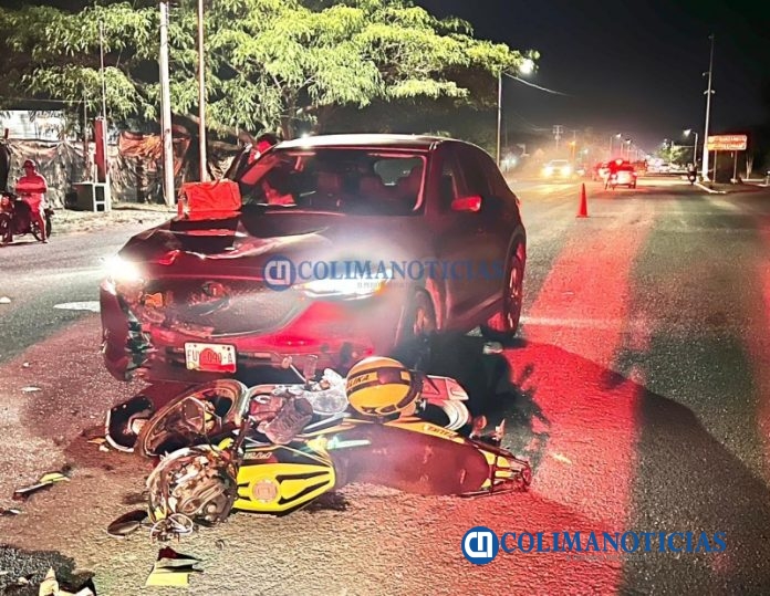 choque entre mazda y motocicleta