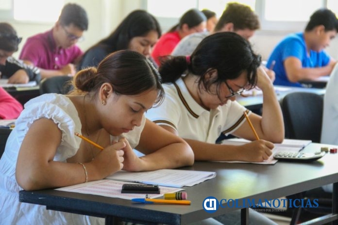 Aplican el EXANI-II en la UdeC, para aspirantes a licenciatura_d
