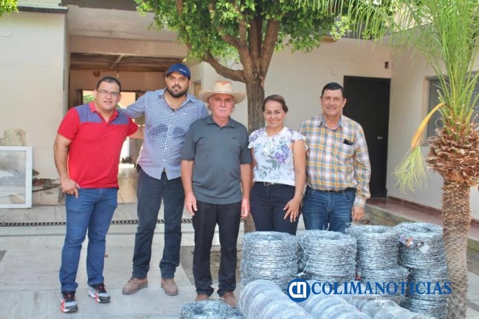 En Ixtlahuacán continúan los apoyos en beneficio de los campesinos