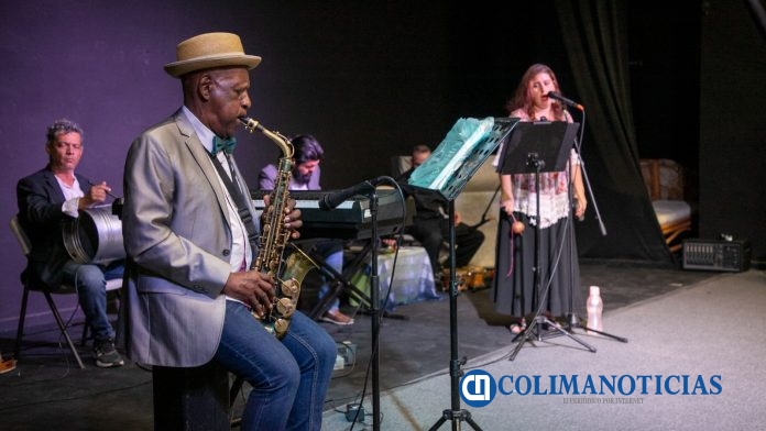 Gran éxito la Poesía y Jazz en al Primera Semana de la Cultura y las artes del Ayuntamiento de Manzanillo 34