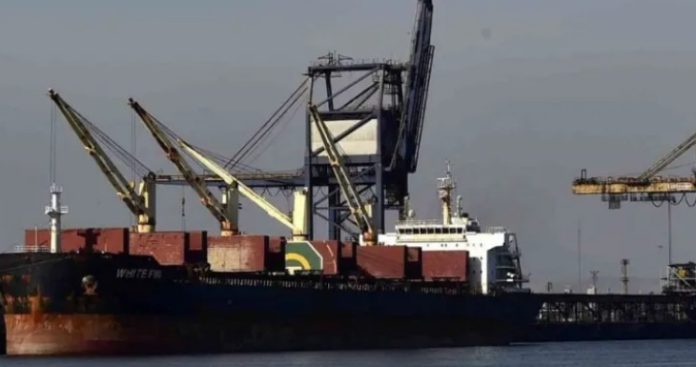 La Marina detecta cargamento de precursores químicos proveniente de Asia, en el puerto de Lázaro Cárdenas