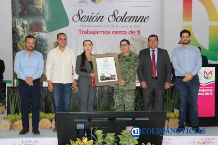 Villa de Álvarez homenajea y agradece a Ejército Mexicano