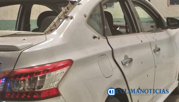 carro baleado en tecomán