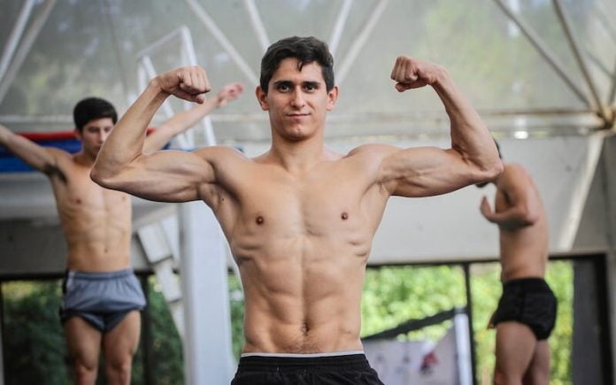 clavadista Diego Balleza