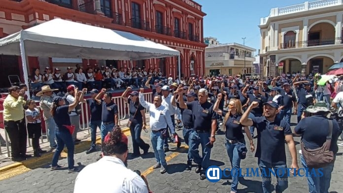 desfile dia del trabajo 2023 Colima 2