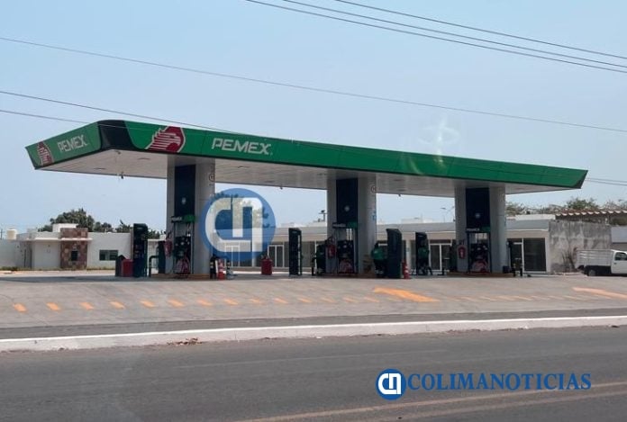 gasolinera en Tecomán
