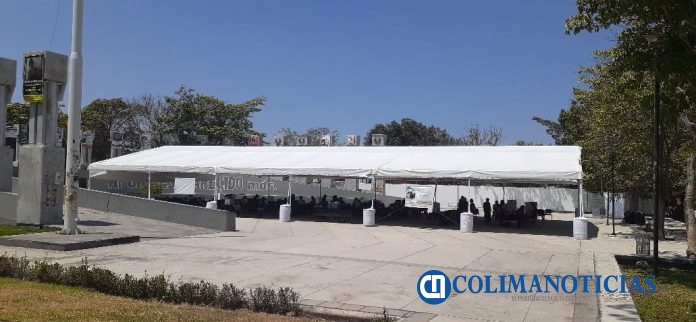 toma de muestras genéticas a familiares de desaparecidos en Colima