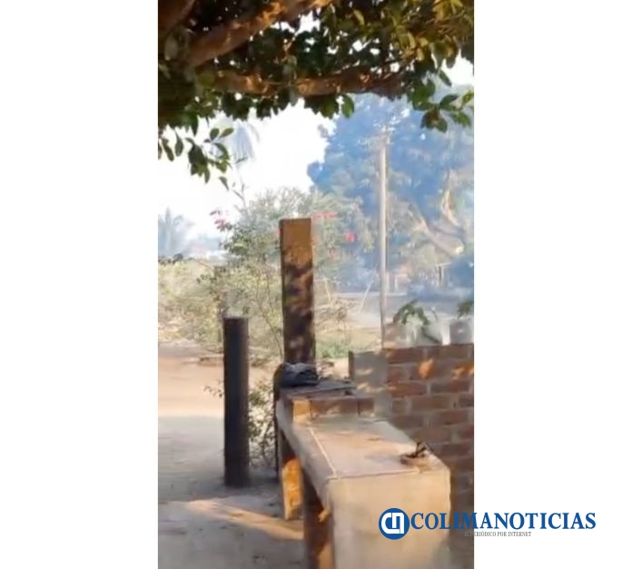 Alertan en Campos por olores de químicos y humo azul en calles