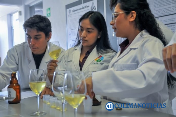 Aprenden jóvenes de Ciencias Químicas a elaborar cerveza, vino, yogurt y sazonadores