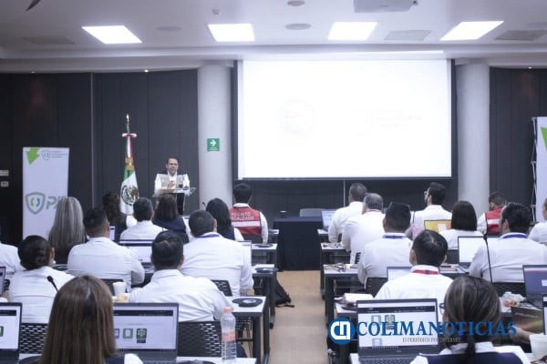 Capacitan en Manzanillo a 14 ASIPONAS sobre el sistema de Puerto Inteligente Seguro
