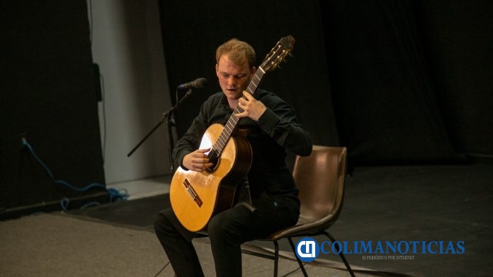 Cautivador y emocionante recital de Guitarra Clásica presentó Jonas Egholm invitado por el Instituto Municipal de la Cultura