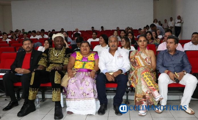 Colima fortalece su modelo educativo Sembrando la Paz