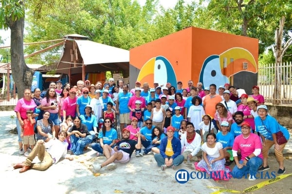 Cultura Colima, Comex y vecinos se unen para remozar el jardín de la Corregidora