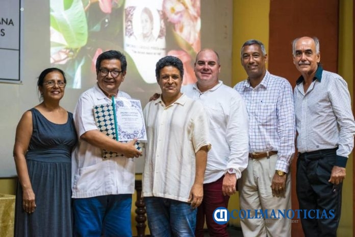 Gana profesor universitario concurso de promoción de la lectura, en Cuba_a