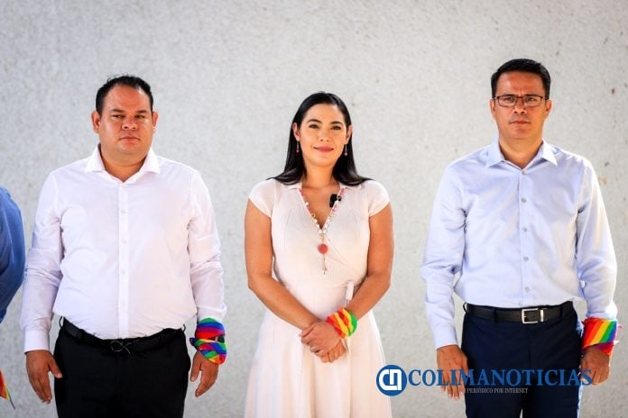 Gobernadora pidió a clase trabajadora intensificar labor para beneficiar a las y los colimenses