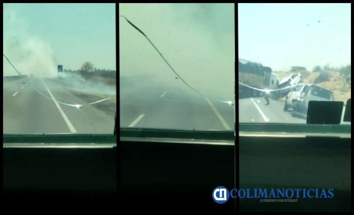 Incendio de pastizales en autopista, posible causa del accidente sobre autopista Gdl-Colima