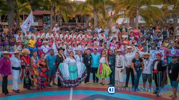 Participa Mitoteliztli en Festival Nacional de Folklore