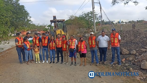 Riult encabeza acciones de mejoramiento de colonias y comunidades
