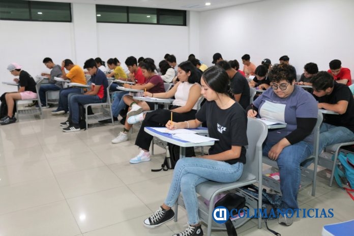 745 jóvenes buscan ingresar al Tec de Colima
