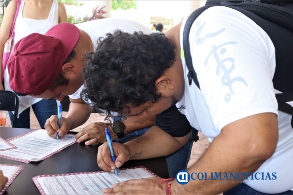 Ayuntamiento de Manzanillo realiza campaña de reconocimiento de identidad 4