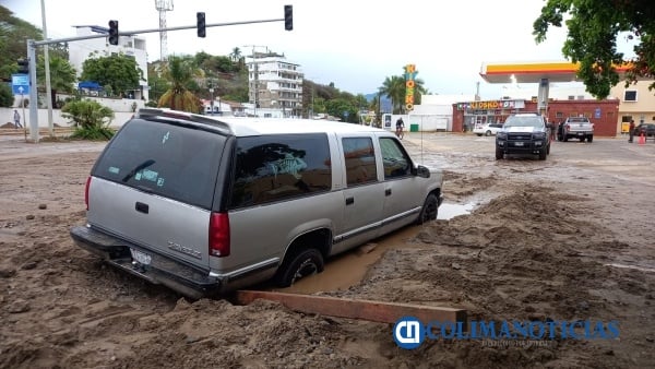 Coordina alcaldesa Griselda Martínez la inmediata atención de la ciudad para restablecer el orden tras las pasadas lluvias 4
