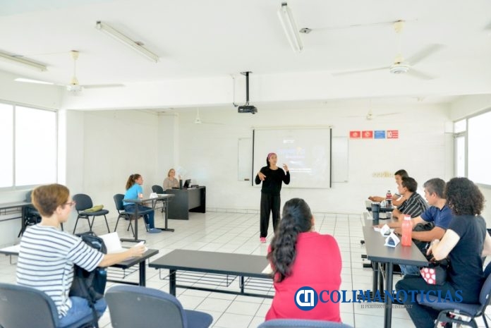 Manejo de cuerpo y voz puede mejorar la enseñanza_Expertas_Carmen Solorio
