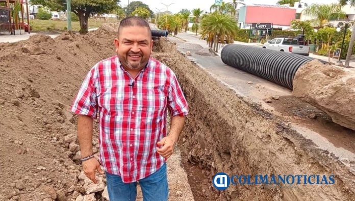 Memo Toscano supervisa construcción del nuevo colector pluvial en La Villa; lleva 80% de avance