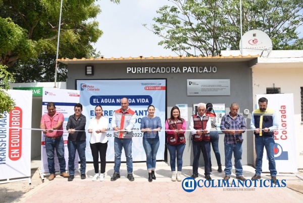 Peña Colorada entrega paso del kilómetro 34 y dos obras sociales más en Minatitlán 3