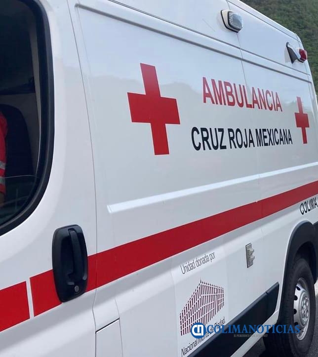 ambulancia cruz roja archivo