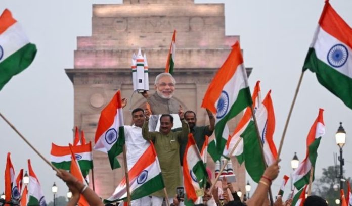 Con programa de bajo costo, India se convierte en el cuarto país en llegar a la Luna