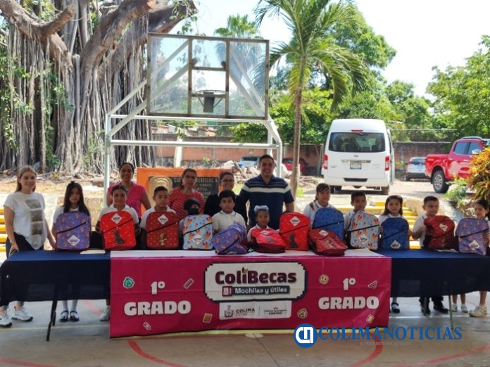 Gobierno del Estado entrega casi 6 mil Mochilas y Útiles gratis en Colima
