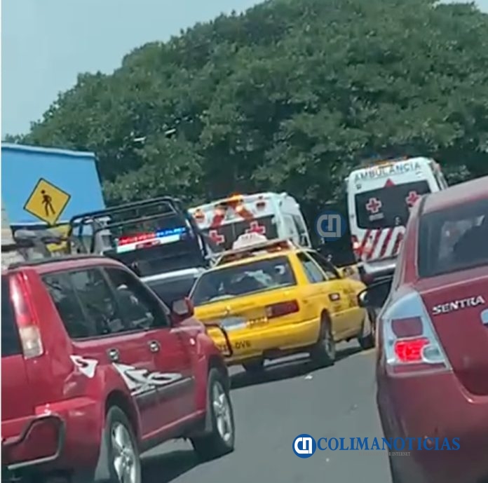 Hombre muere de un infarto dentro de una tienda de autoservicio, en Colima