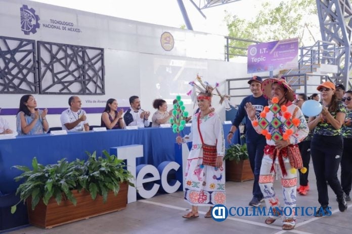 Indira participa en inauguración del Prenacional Deportivo de la Sección 61 del SNTE