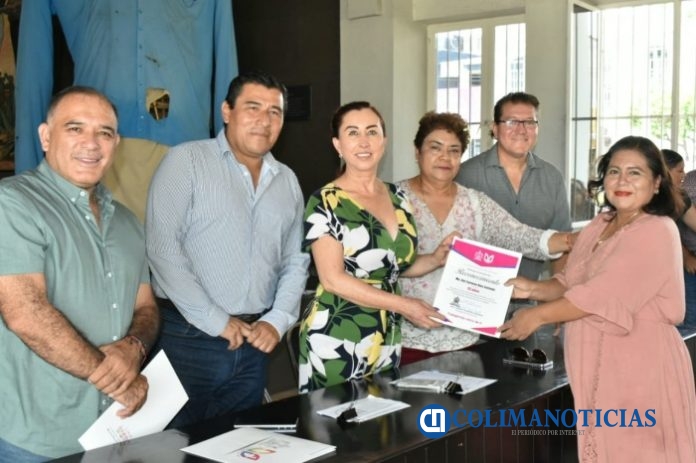 Reconoce Sindicato de la Villa a Tey por cumplir fallos de tribunales