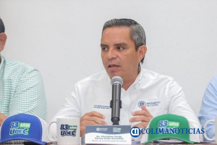 Rector Christian Torres Ortiz
