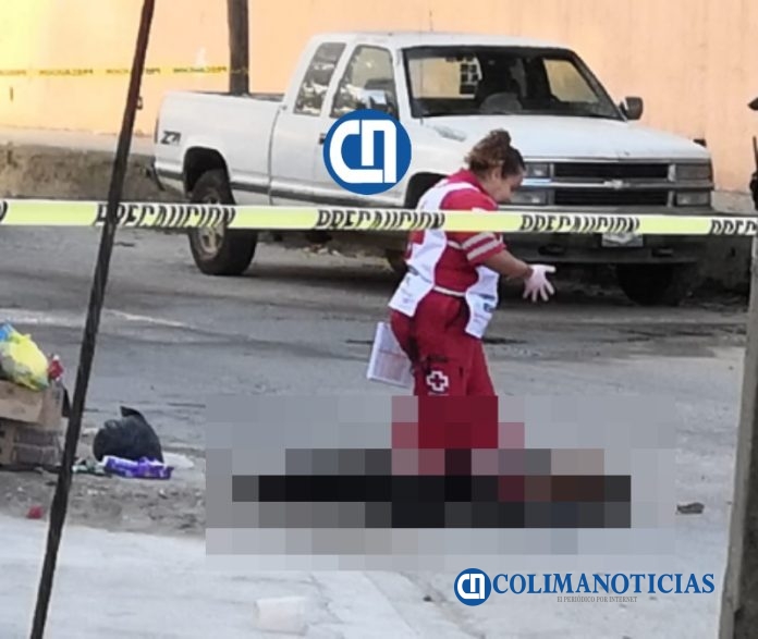 Asesinan a un hombre en la colonia Francisco Villa de Santiago