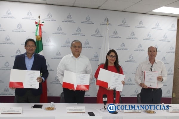 Gobierno de Colima y Santander firman convenio