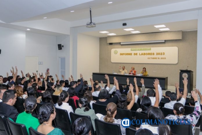 Rinde informe Escuela de Mercadotecnia