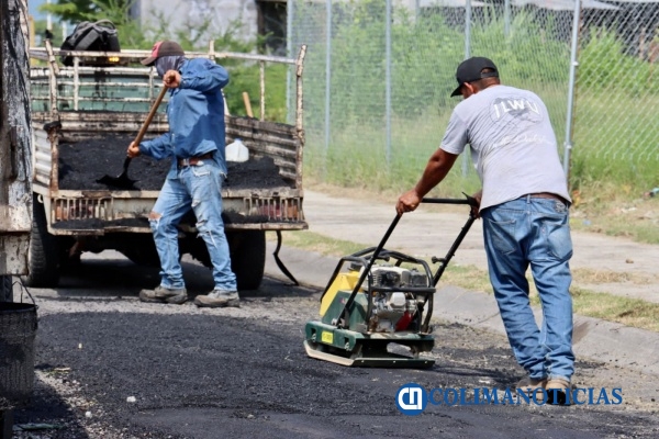 brigadas en bacheo villa