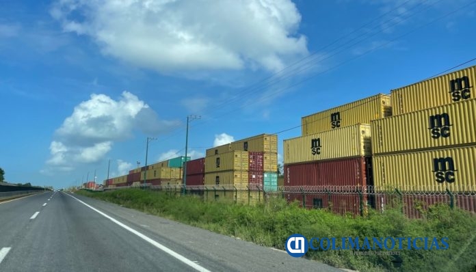contenedores - carga Manzanillo