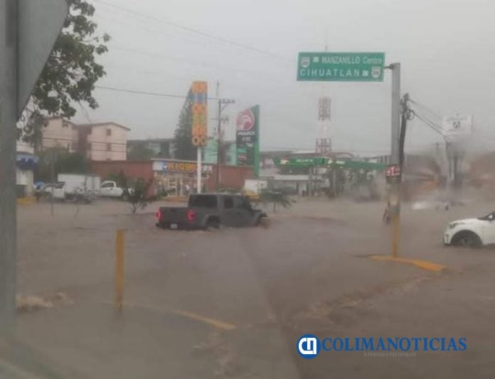 inundaciones en manzanillo
